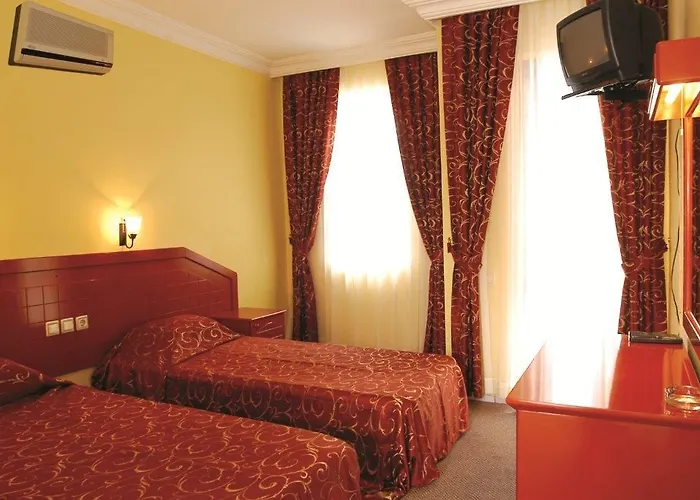 Gunes Hotel 3*